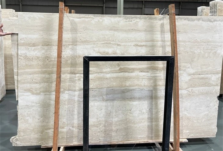 Navona Travertine slab (2)