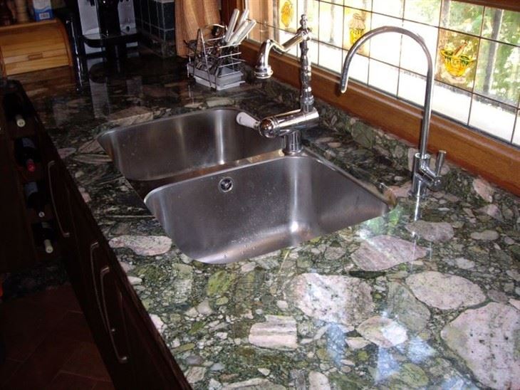 Verde Marinace Granite kitchen countertop