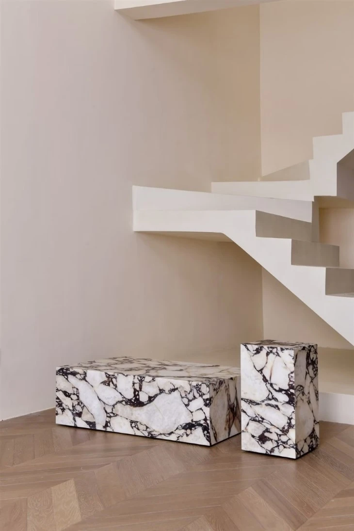 Calacatta Viola Home Fruniture