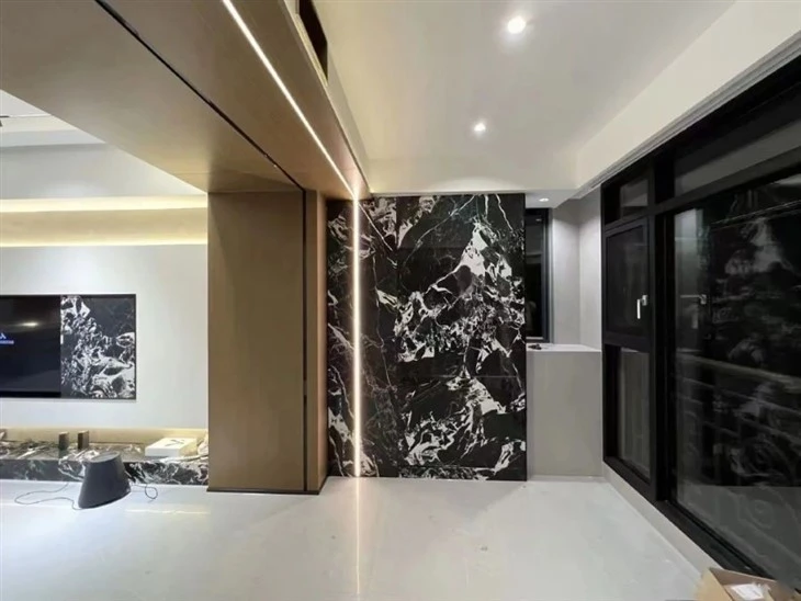 Noir Grand Antique Marble Slab